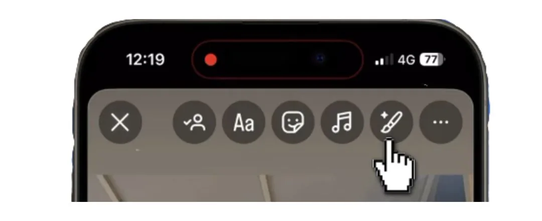 Instagram Story editing toolbar with the pencil icon highlighted
